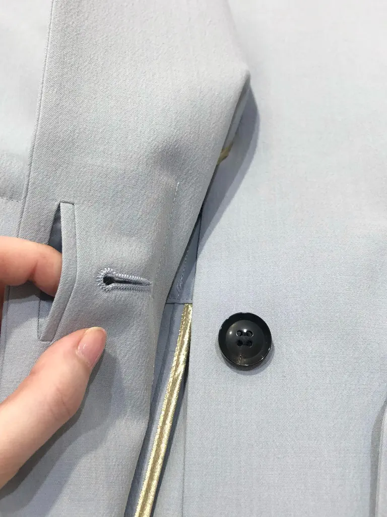 BEIGE， 藤木 コーディネート画像