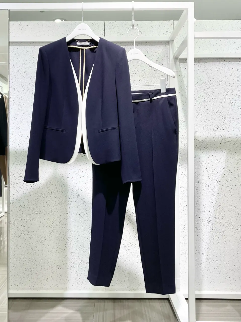 BEIGE， 緒方 コーディネート画像