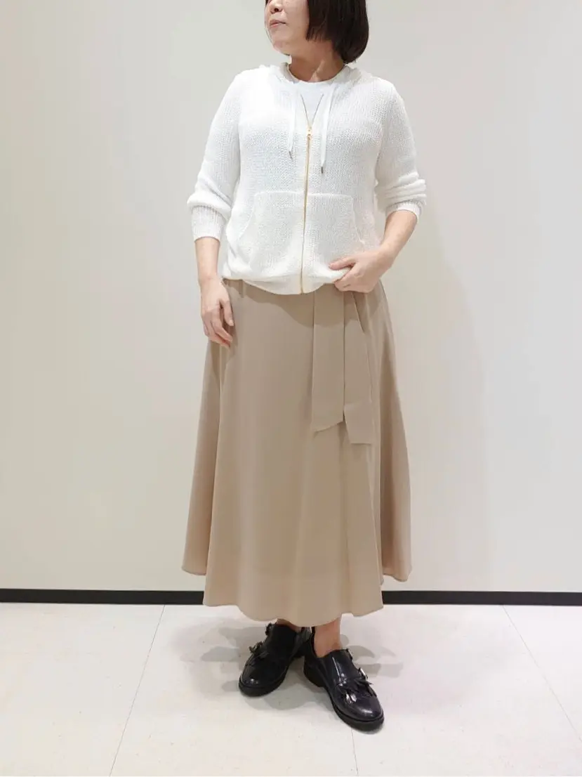 BEIGE， 藤木 コーディネート画像