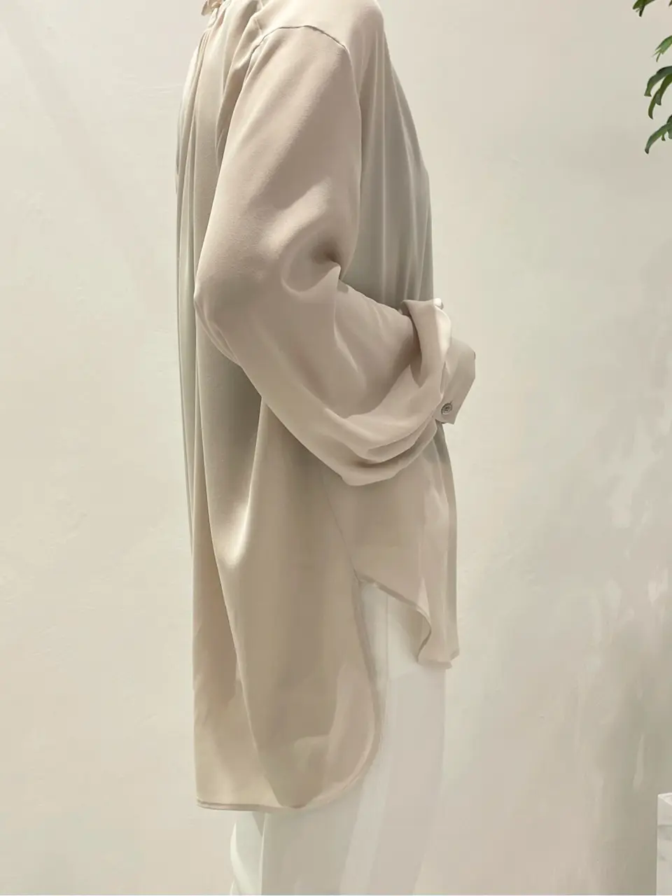 BEIGE， 小泉 コーディネート画像