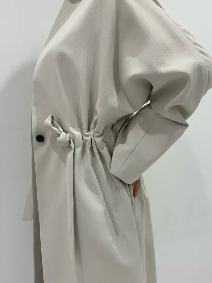 BEIGE， アライ コーディネート画像