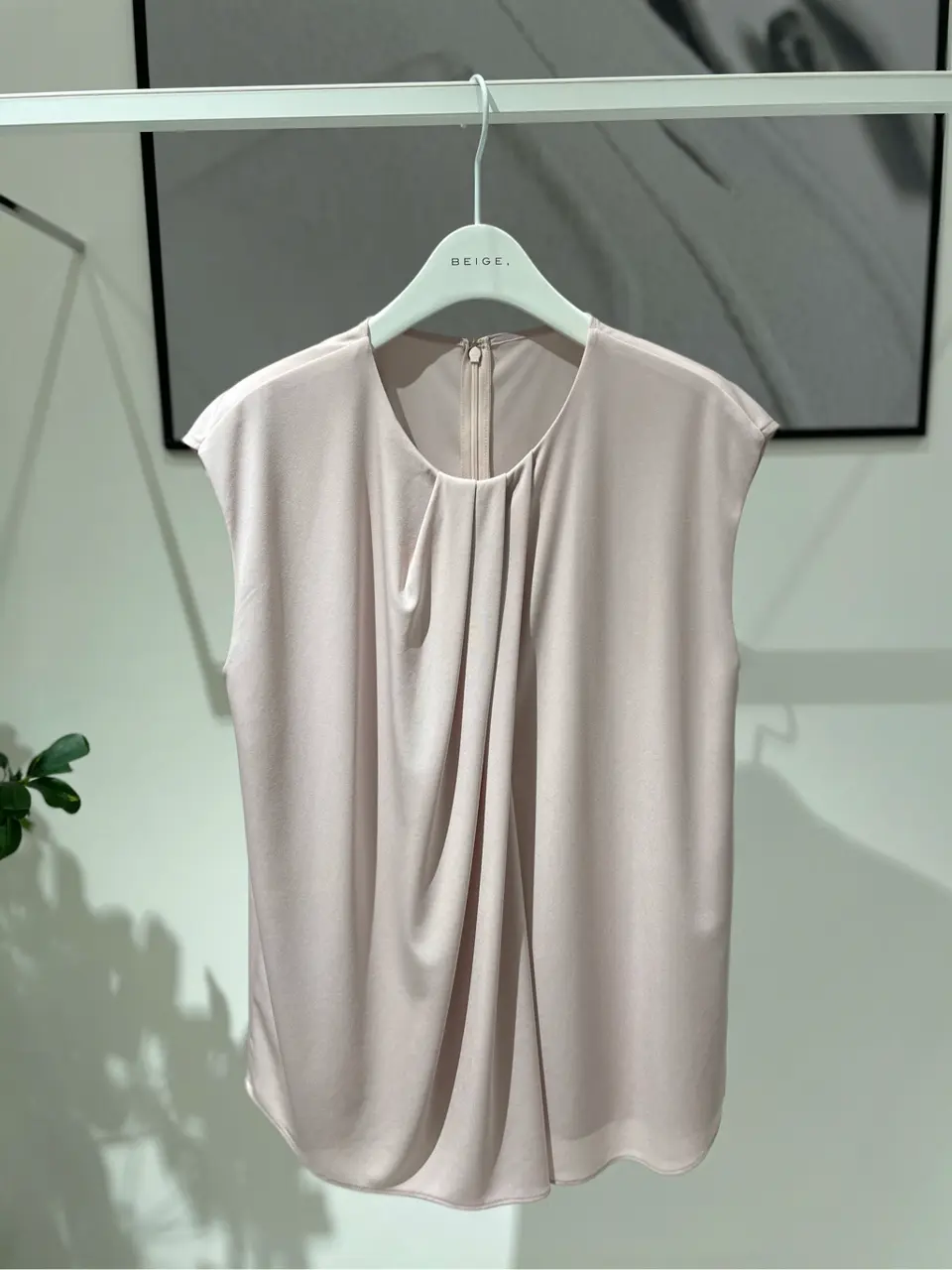 BEIGE， 小泉 コーディネート画像