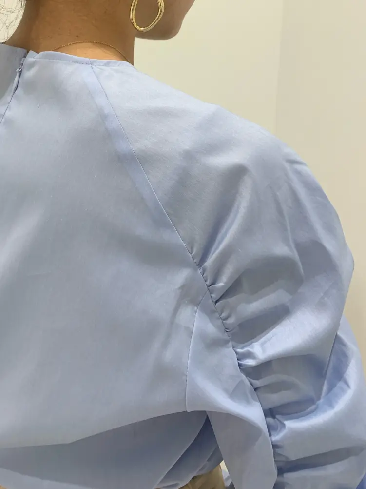 BEIGE， アライ コーディネート画像