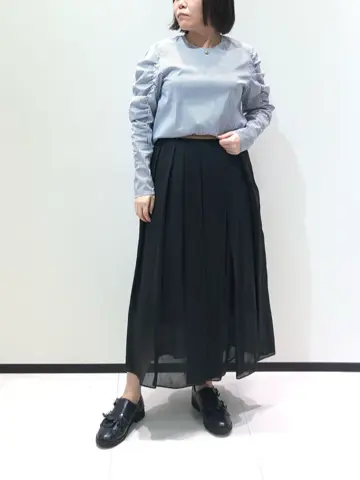 BEIGE， 藤木 コーディネート画像