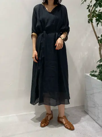 BEIGE， R.A コーディネート画像