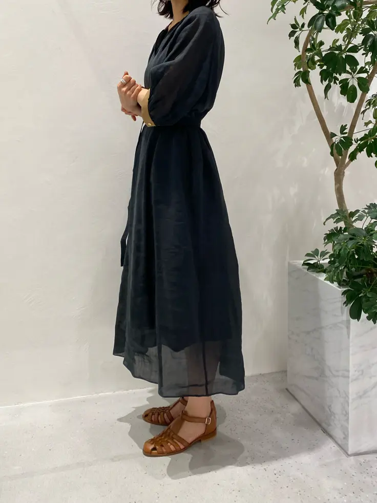 BEIGE， R.A コーディネート画像