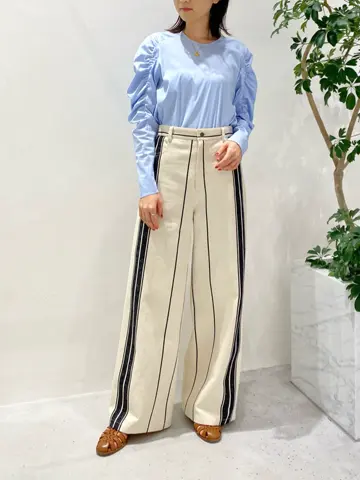 BEIGE， R.A コーディネート画像