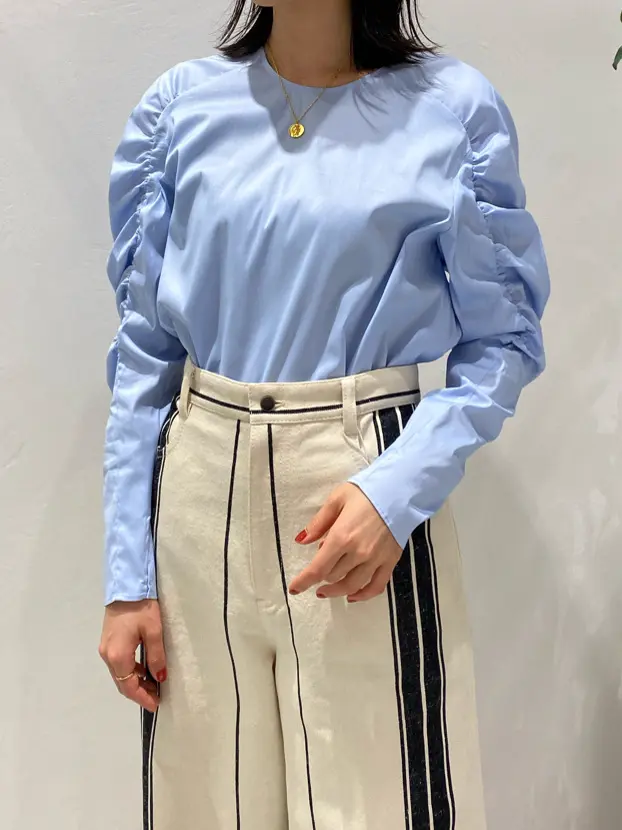 BEIGE， R.A コーディネート画像