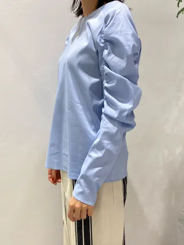 BEIGE， R.A コーディネート画像