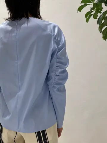 BEIGE， R.A コーディネート画像