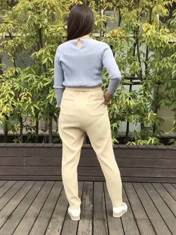 BEIGE， スタッフ コーディネート画像