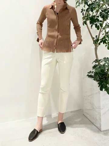 BEIGE， 小泉 コーディネート画像