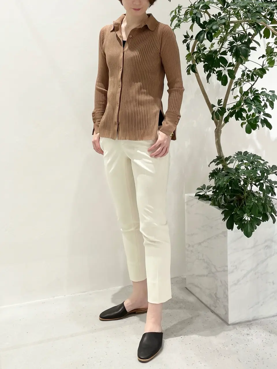 BEIGE， 小泉 コーディネート画像