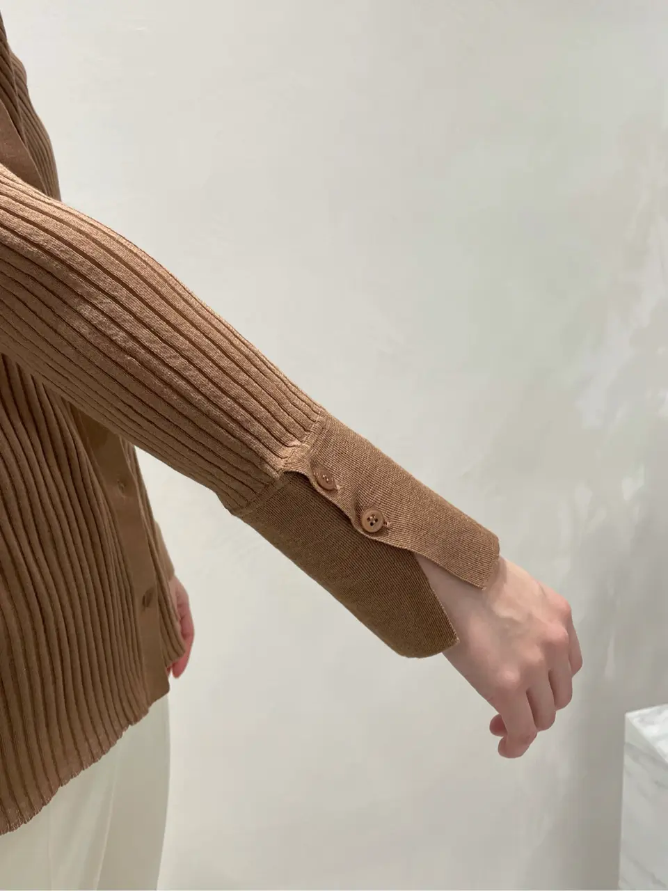 BEIGE， 小泉 コーディネート画像