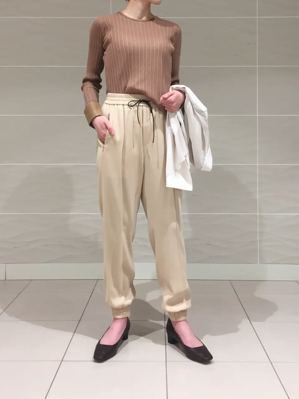 BEIGE， スタッフ コーディネート画像