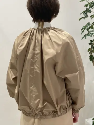 BEIGE， 小泉 コーディネート画像