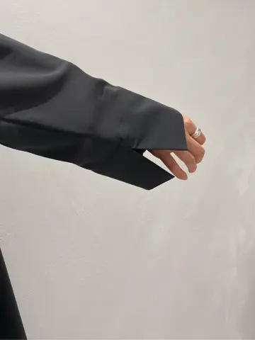 BEIGE， R.A コーディネート画像