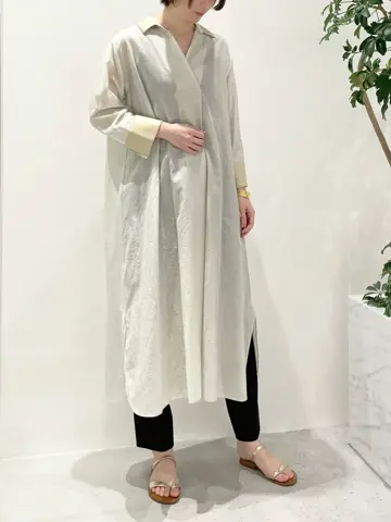 BEIGE， 小泉 コーディネート画像