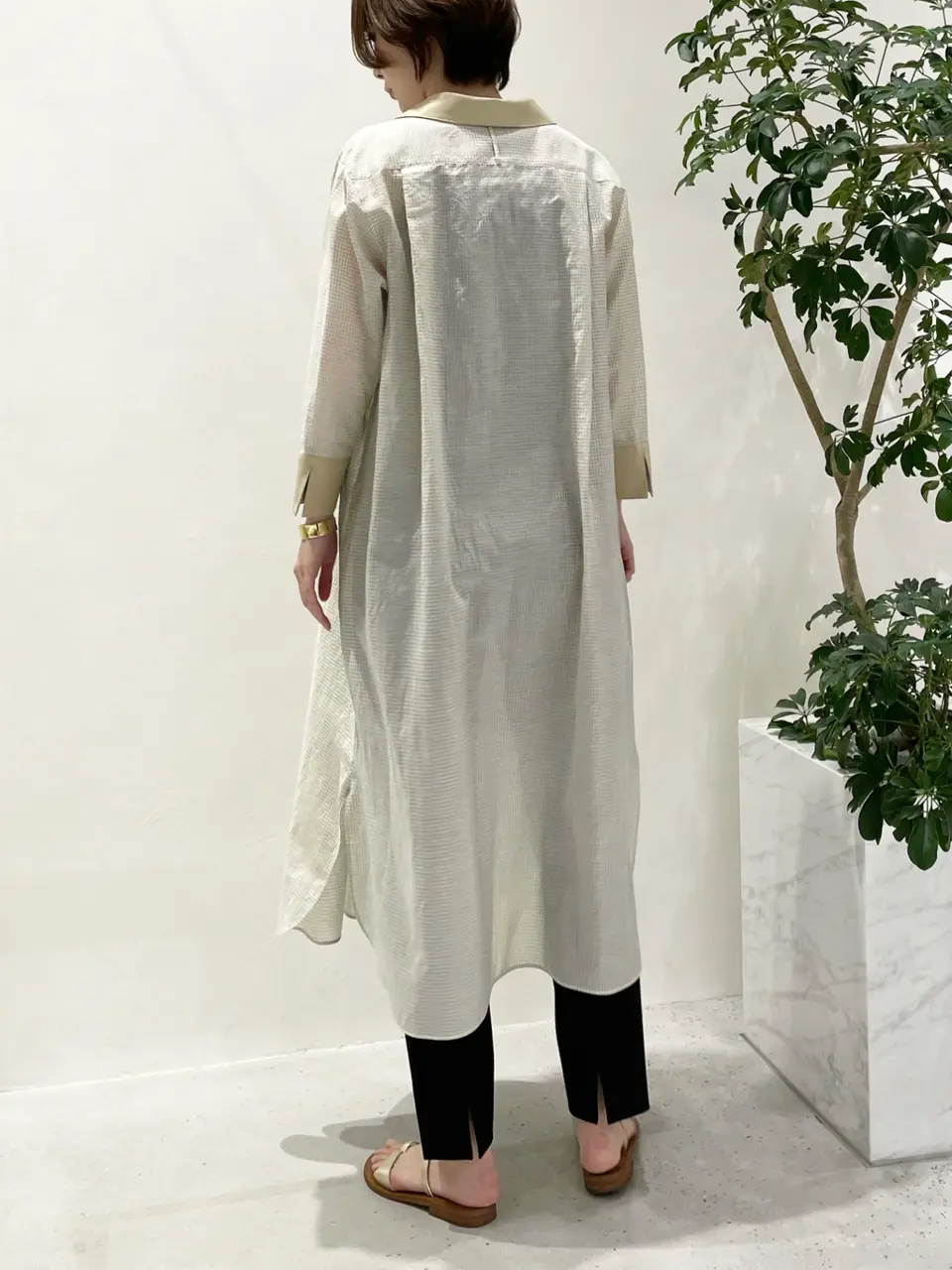 BEIGE， 小泉 コーディネート画像