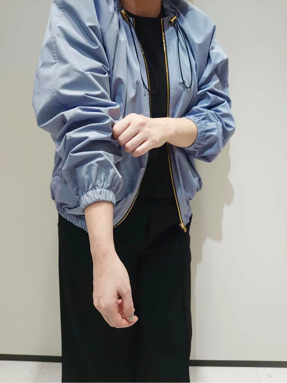 BEIGE， 藤木 コーディネート画像