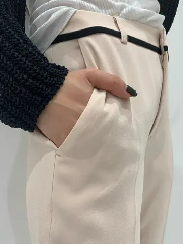 BEIGE， アライ コーディネート画像