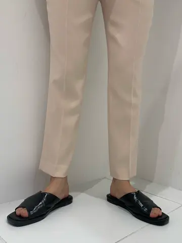 BEIGE， アライ コーディネート画像