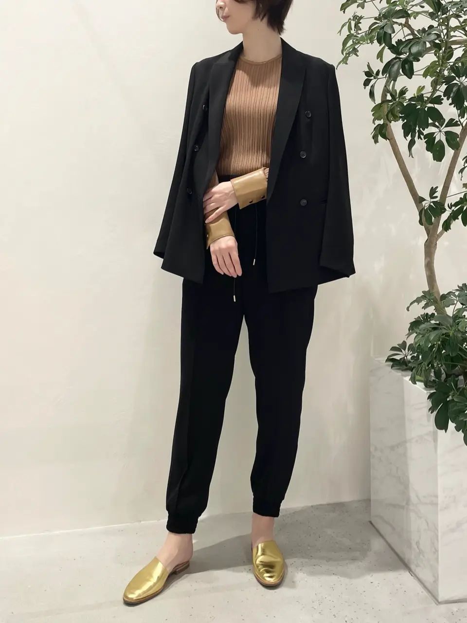  小泉 コーディネート画像