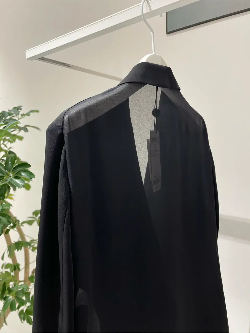 BEIGE， 小泉 コーディネート画像