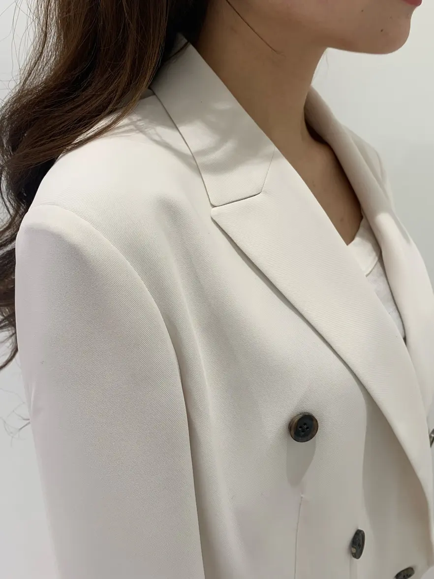 BEIGE， アライ コーディネート画像