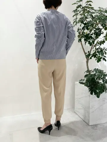 BEIGE， 小泉 コーディネート画像