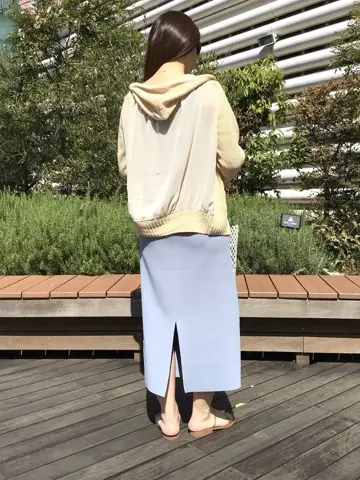 BEIGE， スタッフ コーディネート画像