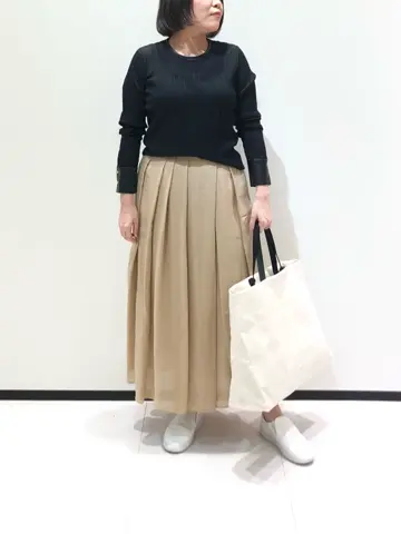 BEIGE， 藤木 コーディネート画像