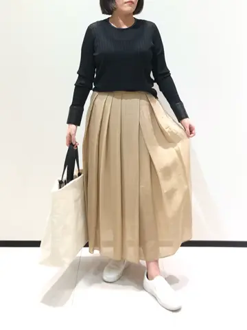 BEIGE， 藤木 コーディネート画像