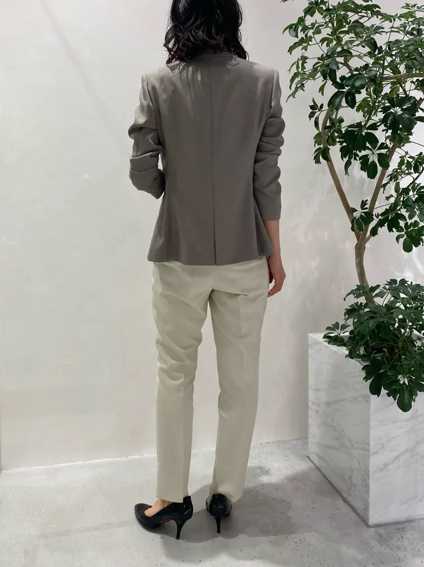 BEIGE， R.A コーディネート画像