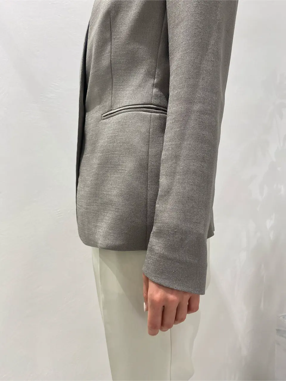 BEIGE， R.A コーディネート画像