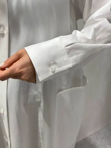 BEIGE， R.A コーディネート画像