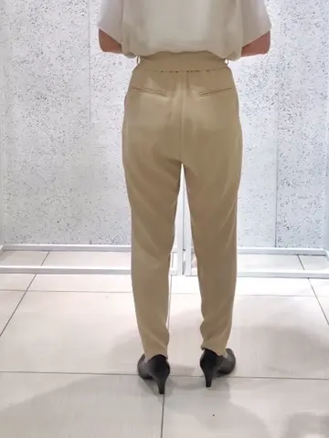 BEIGE， スタッフ コーディネート画像