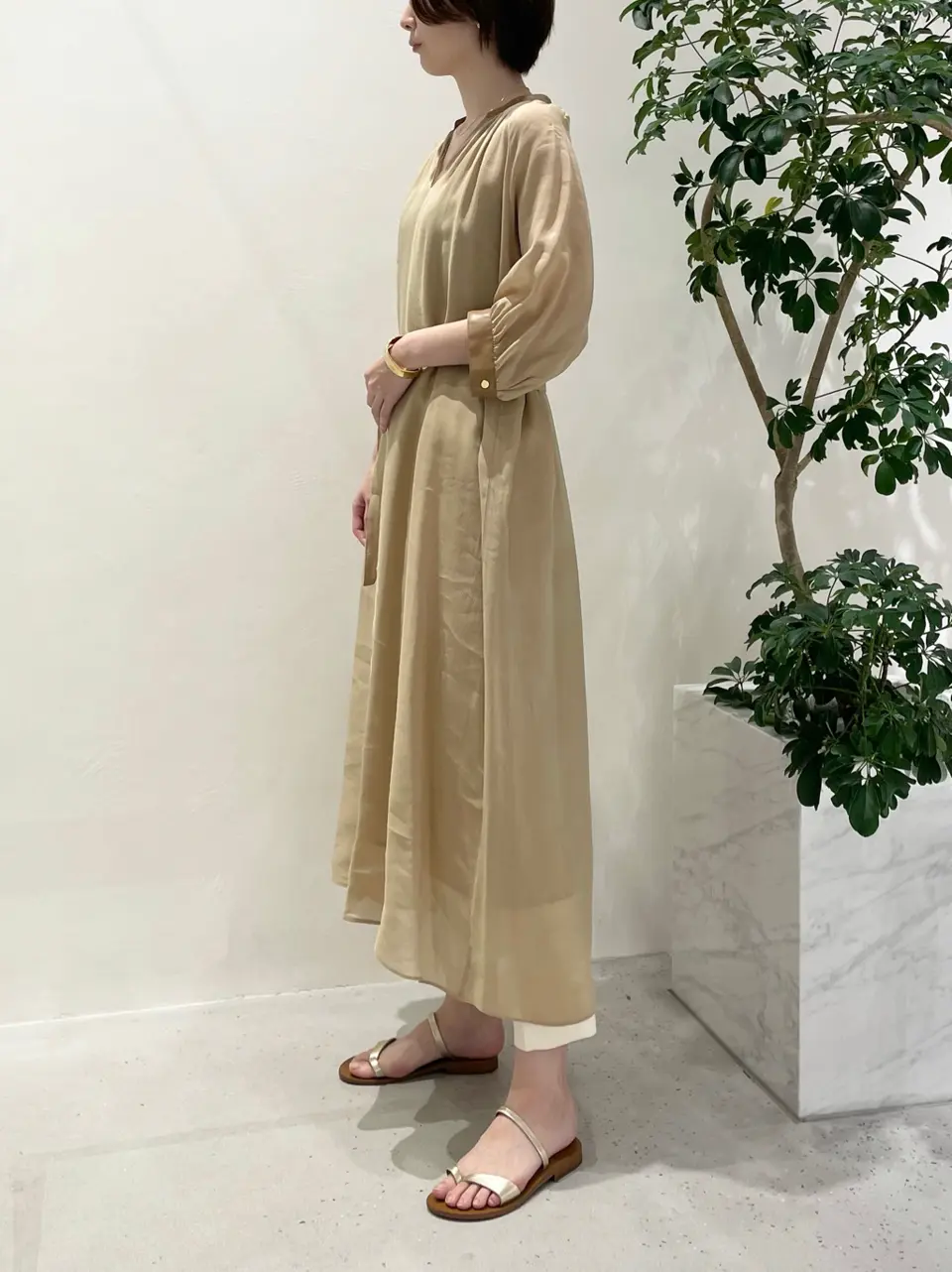 BEIGE， 小泉 コーディネート画像