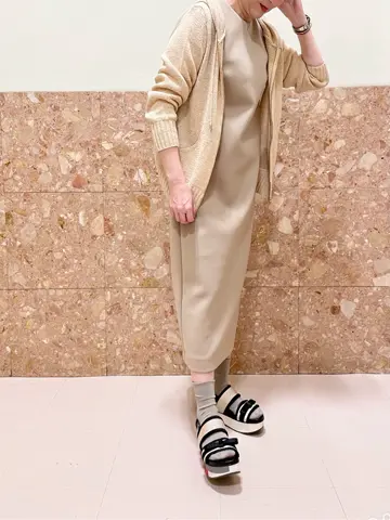 BEIGE， スタッフ コーディネート画像