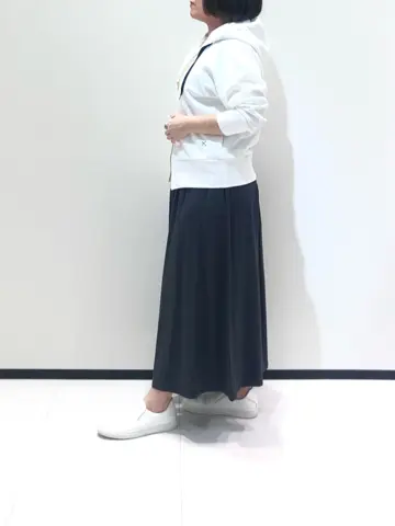 BEIGE， 藤木 コーディネート画像