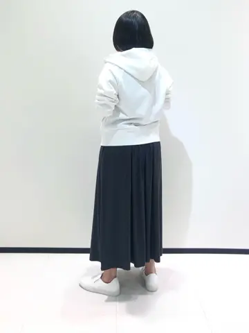 BEIGE， 藤木 コーディネート画像