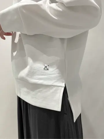 BEIGE， 小泉 コーディネート画像