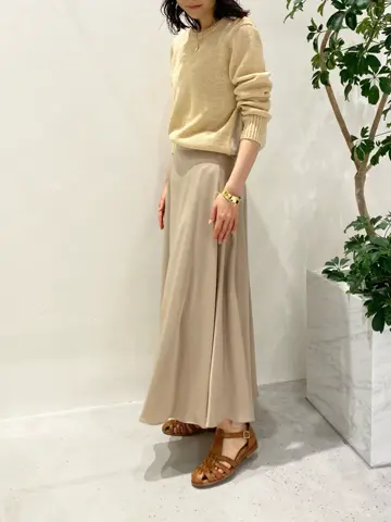 BEIGE， R.A コーディネート画像