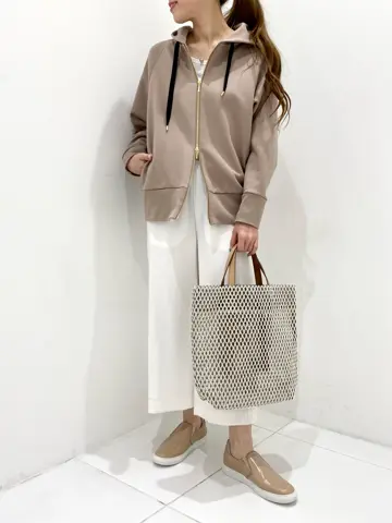 BEIGE， 田村 コーディネート画像