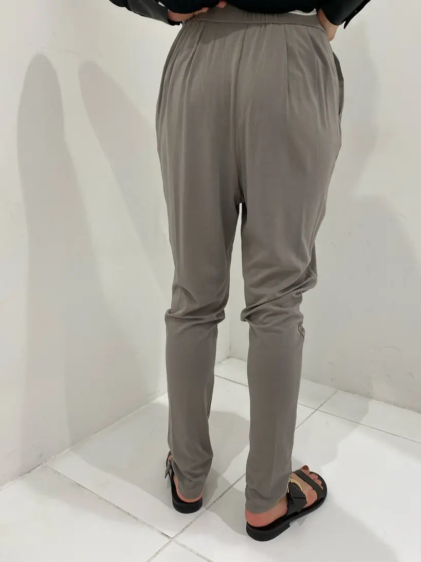 BEIGE， アライ コーディネート画像