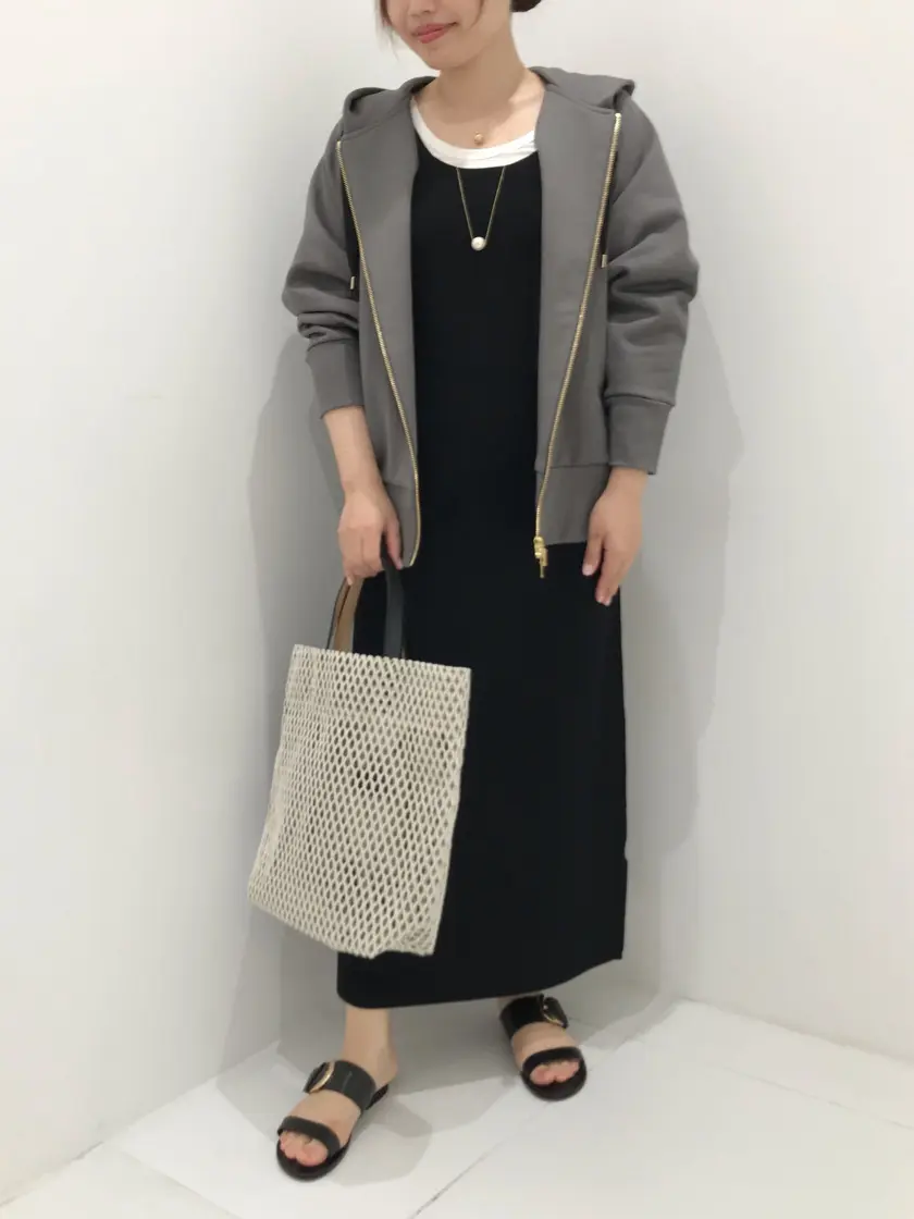  スタッフM コーディネート画像