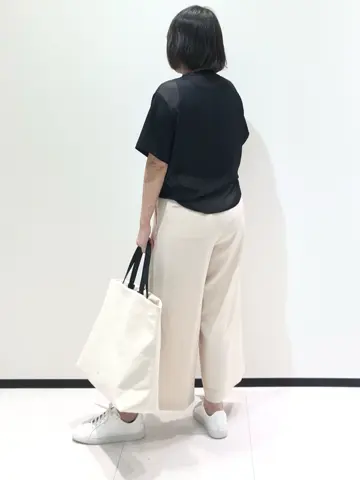 BEIGE， 藤木 コーディネート画像