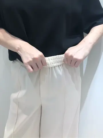 BEIGE， 藤木 コーディネート画像