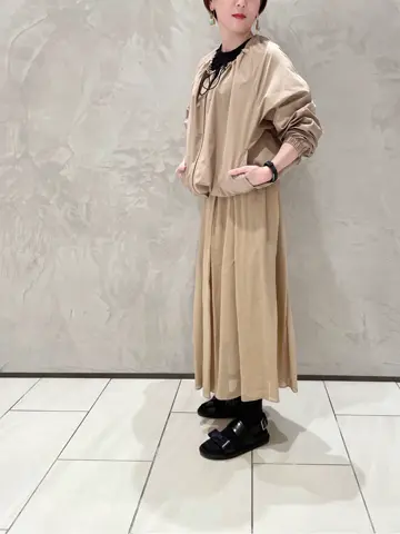 BEIGE， スタッフ コーディネート画像
