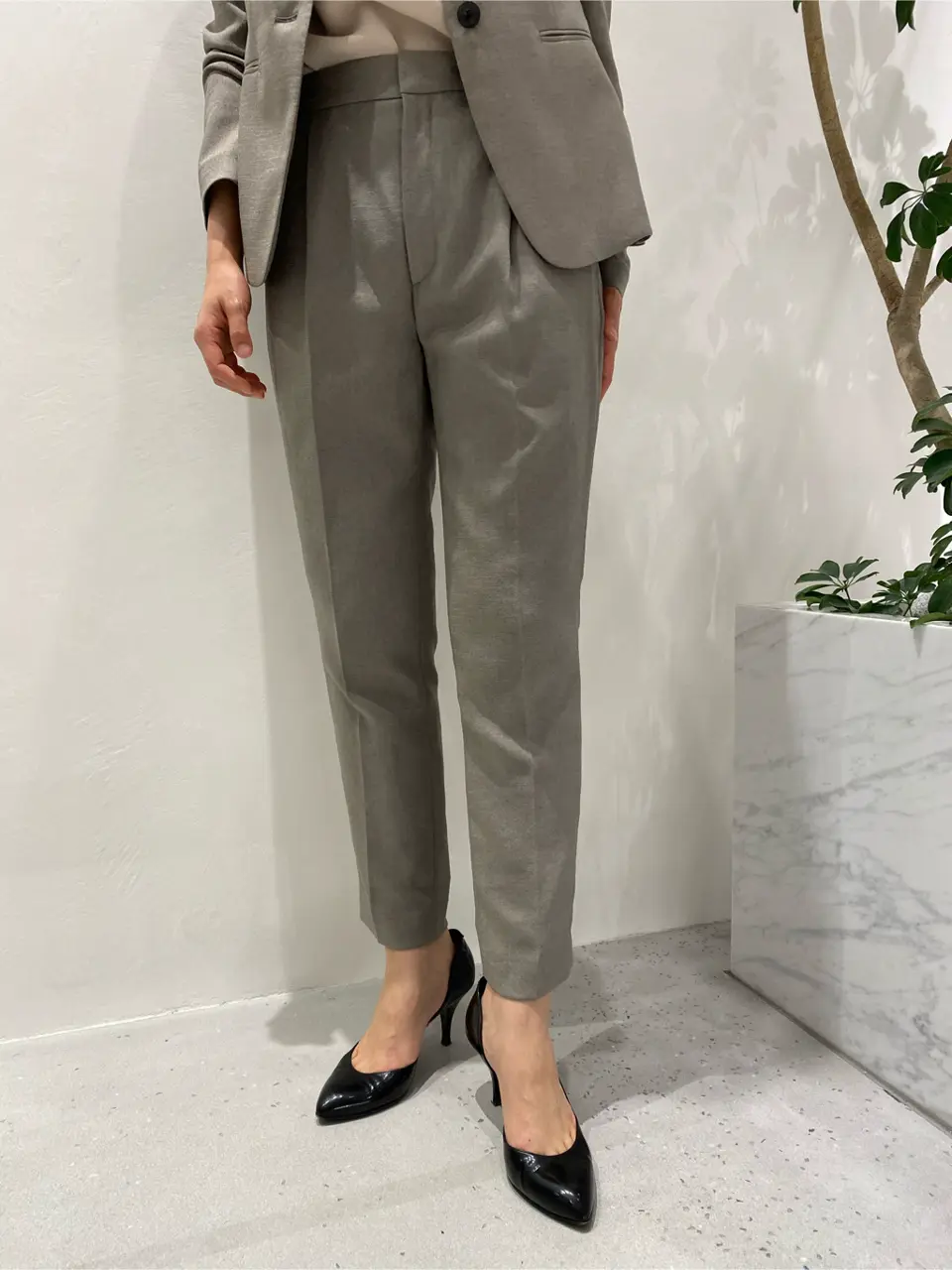 BEIGE， R.A コーディネート画像